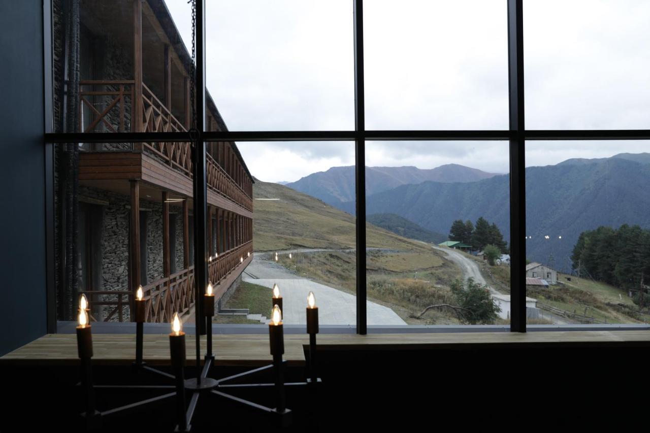 Hotel Samzeo Omalo Buitenkant foto